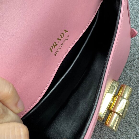 Gucci Leather Shoulder Bag 660-092225 - Picture 14 of 16